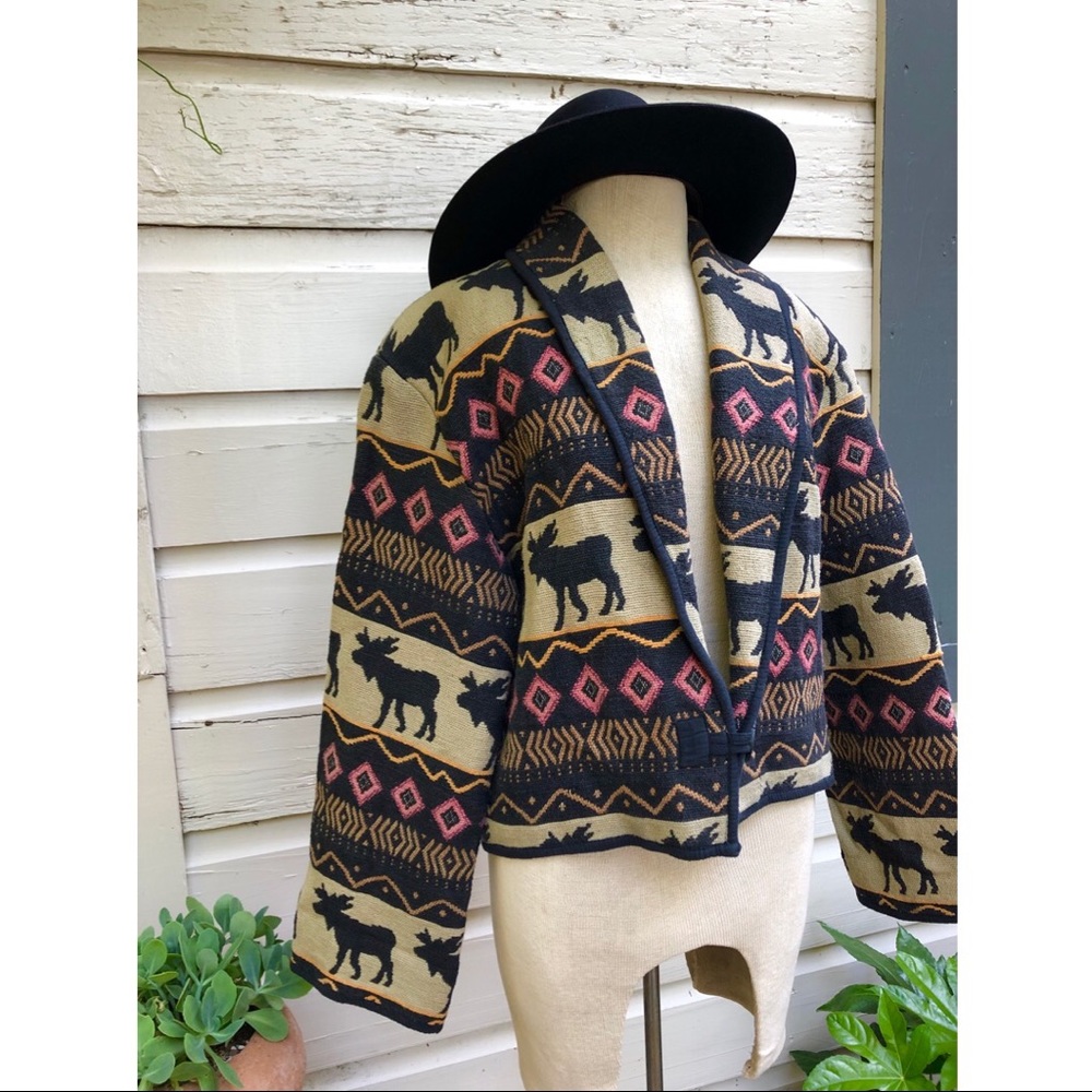 Tapestry Jacket w/ Novelty Moose Print